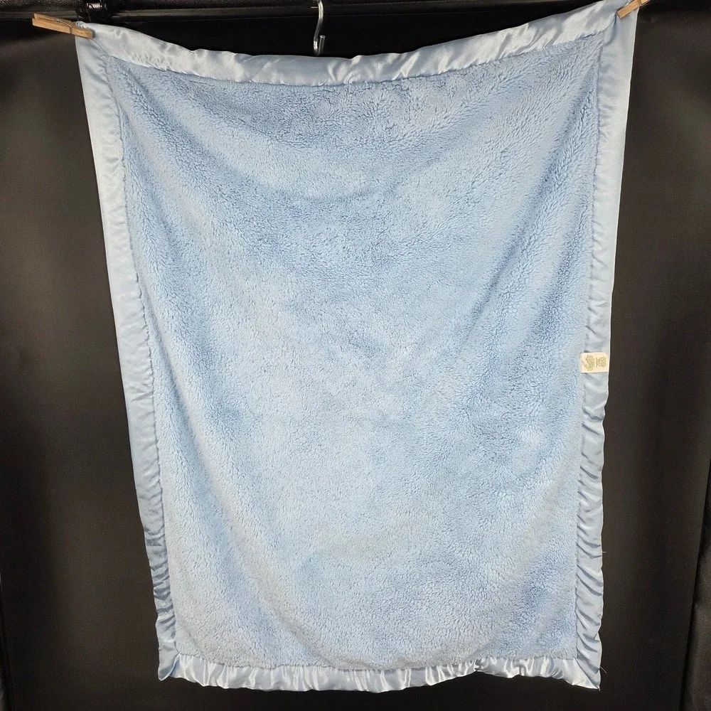 Circo Light Blue Plush Fleece Baby Blanket with Satin Trim Border Classic Cozy